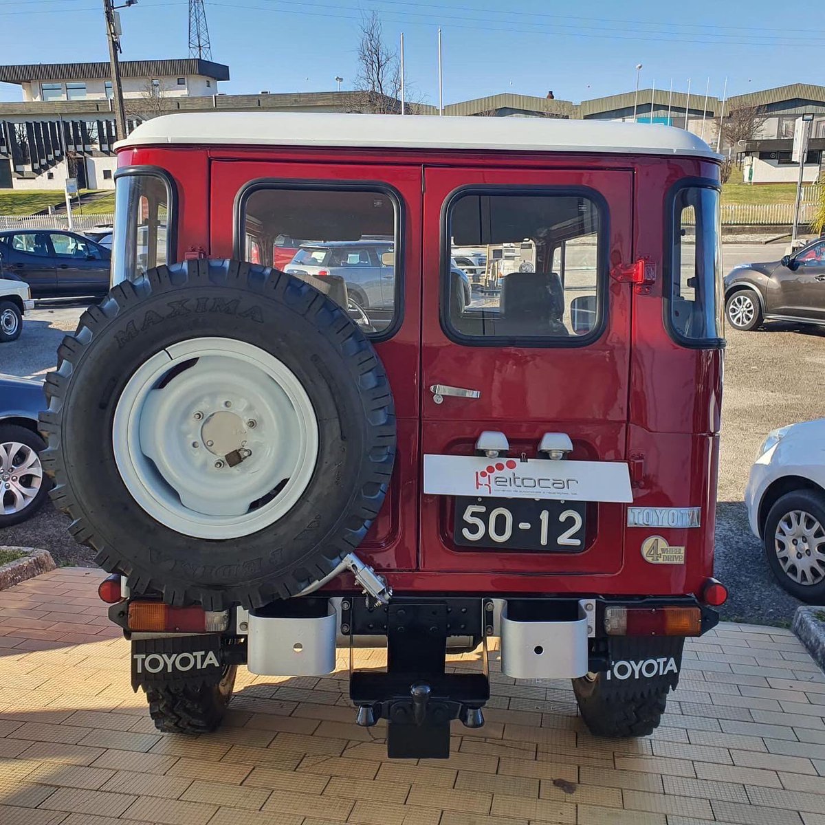 heitocar's tweet photo. Nova entrada 😍
Este Clássico 
Toyota Land Cruiser BJ 40 
de 1982
3000 cm3
Homologado para 7 pessoas
Todo restaurado
#toyota #toyotabj40 #toyotabj 
#classicos #landcruiser #toyotalandcruiser
#jipe 
#heitocar #agueda #aveiro #veiculos #oficina
#multimarcas #euroreparcarservice https://t.co/0uZgmuyrCw