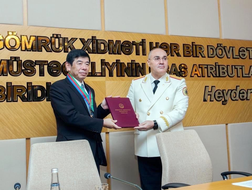 WCO_OMD's tweet image. #WCO Secretary General awarded Presidential Order in recognition of WCO support for #Customs reform in Azerbaijan 🇦🇿
➡️ wcoomd.org/en/media/newsr…

@AzGomruk @wcosg