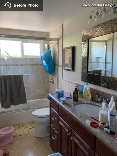 Planning to remodel your bathroom in 2022? Check out these small bathrooms for some bathroom inspo. These bathrooms are all under 50 sq. ft. & completely unrecognizable from their before photos. Full article on Houzz ow.ly/YkOp50Hwm9m #bathroominspo #bathroomdesign
