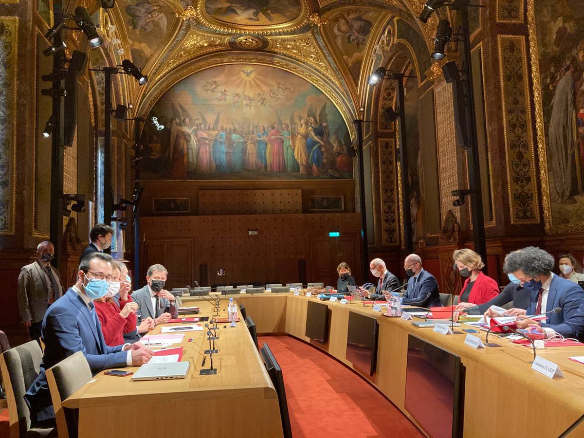 p_a_raphan's tweet photo. Notre réunion sur la #LoiSport s’achève. 
Nous ne sommes pas parvenus à un accord avec les sénateurs, qui ne sont pas encore au rendez-vous des enjeux de la place de tous et de TOUTES dans le sport. 
Rendez-vous mercredi à l’@AssembleeNat pour démocratiser le sport en France. https://t.co/t0KLloiAy7