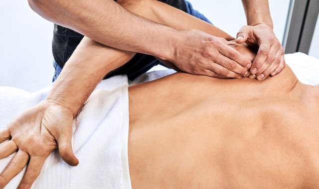 ❤️ Valentines Day > FREE Treatments 

We do not think there is many better gifts than the gift of health so we are giving away...

*3 FREE Sports Massage Sessions (Value £117)*

To be in with a chance to win, just share this post.

Winner announced next Monday- 7th February 2022)