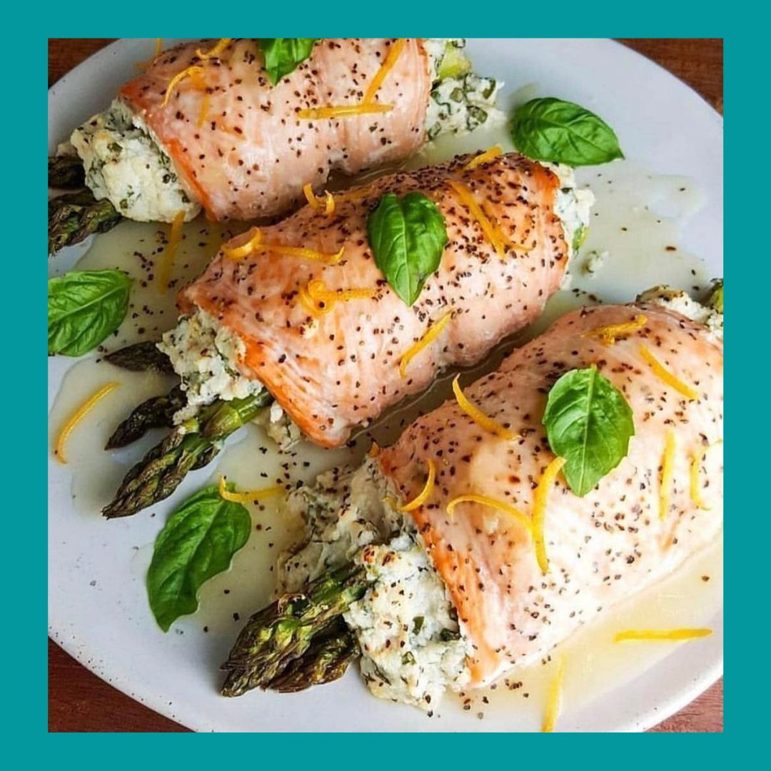 Asparagus Stuffed Salmon Rolls with Lemon Sauce 😋💗⁠

Recipe bit.ly/stick-healthy 

#ketoweightloss #ketocooking #ketolove #highfatlowcarb #keto #lowcarbrecipes #theketobible #quickketo #ketoplate #ketonz #ketoukcommunity #ketohaul #ketodinnerideas