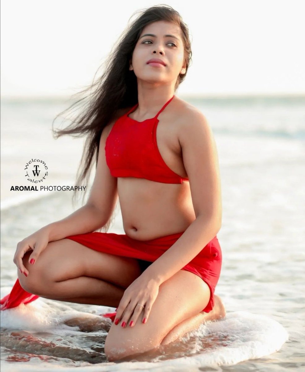 chubbydoll_mua's tweet photo. #Its_simply_a_photoshoot #Model_diaries https://t.co/B8bvvNbI4u
