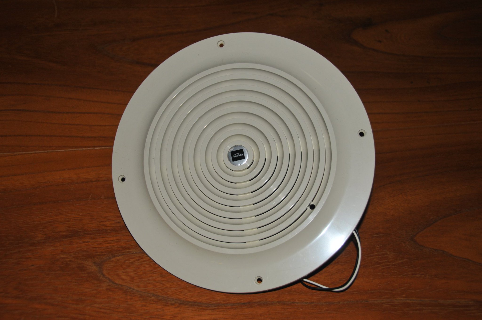 FKd-NoOacAA7vK_.jpg:large