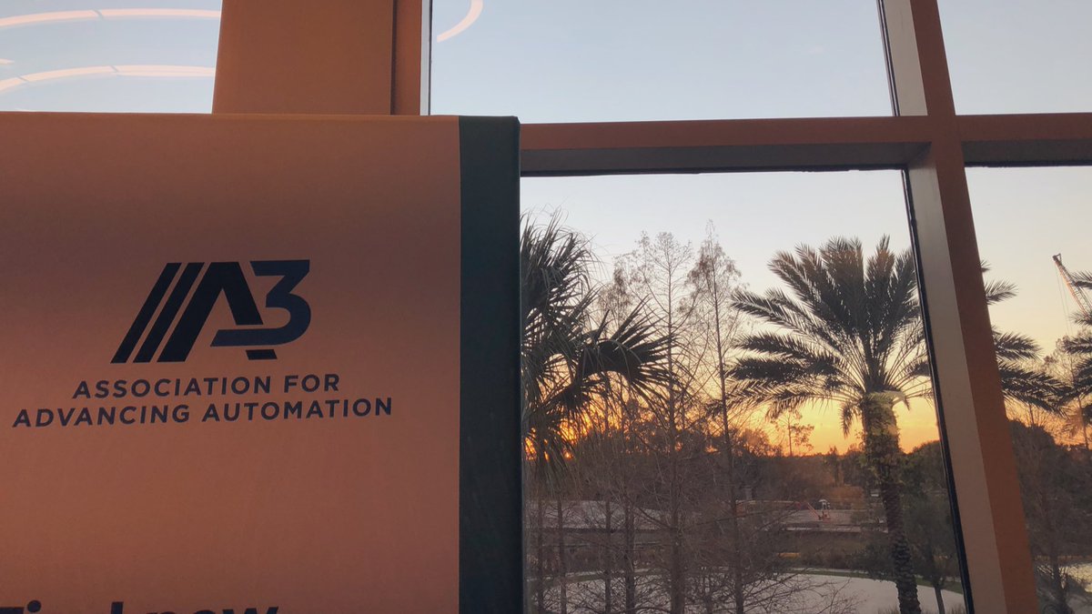 BigFormerly's tweet photo. Sunset during the welcome reception of #A3forum was spectacular!
#a3businessforum @A3Robotics https://t.co/hrEEFYbd0v