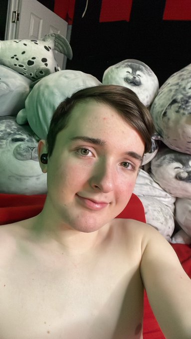 Hey guys I&rsquo;m now live on chaturbate xtylercam69 https://t.co/6dHAGgpGOm<a href="/tag/gay"class="tags"><span>#gay</span></a><a href="/tag/onlyfans"class="tags"><span>#onlyfans</span></a>