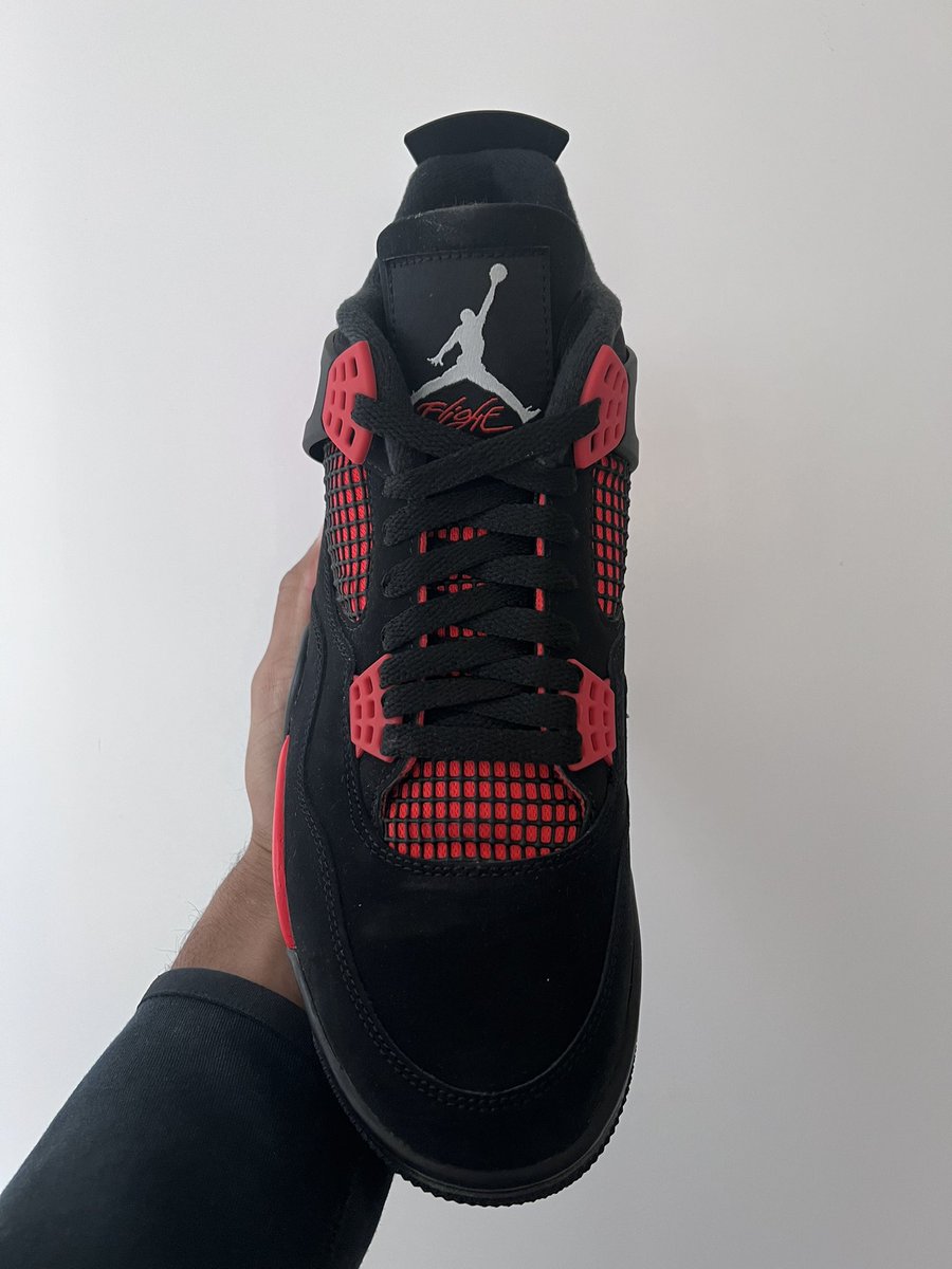 sd_select's tweet image. Available Now

Jordan 4 ‘Thunder
Sz 11 Men
$315 picked up
$330 shipped

Dm to Purchase 

instagram.com/p/CZaFmcCPNKw/…