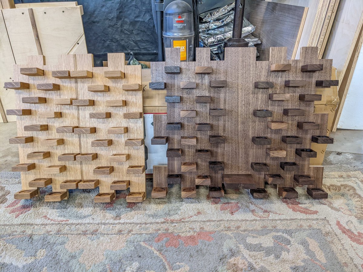 NoskinPotato's tweet photo. Happy Monday. I made these. It was fun.
I enjoy turning big sticks into little sticks because it involves solving problems with my hands.#woodworking https://t.co/F8mvN4d0IG