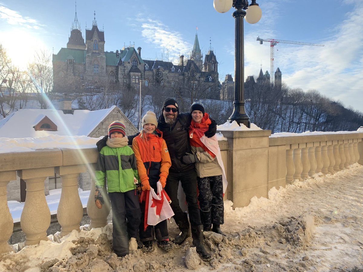 chucksb's tweet photo. The only hate speech we heard today was from #Trudeau. #FreedomConvoy2022 has brought Canadians together. Total strangers  have welcomed us, let us stay in their  home &amp; treated us like family to ensure #Freedomofchoice survives. This is our moment, #HoldTheLine #standup https://t.co/QQ2av4AA2C
