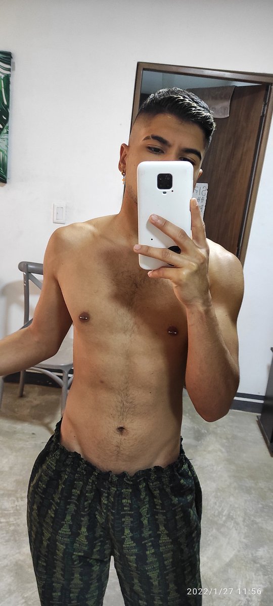 alejo7302's tweet photo. Venta de mi contenido ���❤️🔄 https://t.co/Qo9cXmPerf