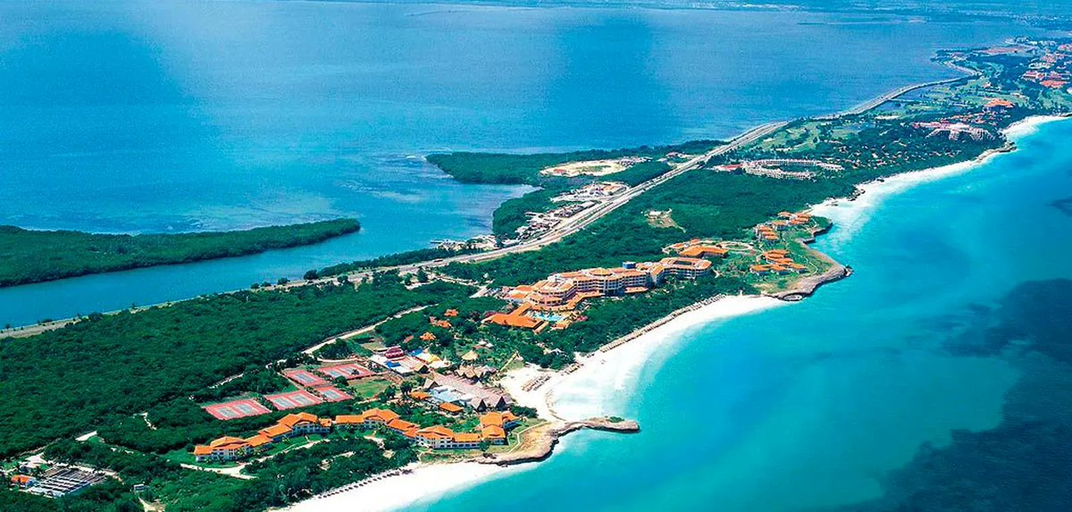 Туры на кубу варадеро 2024. Маяк варадеро. Варадеро куба 2023. Туры на кубу варадеро 2024. Куба отель cuatro palmas варадеро.