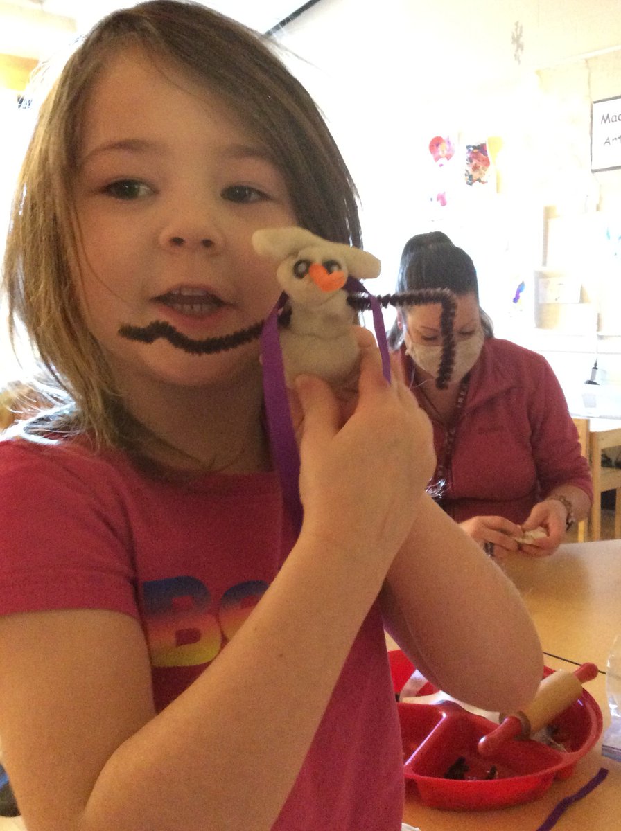 IRECPreK's tweet image. ☃️Play Dough Snowmen☃️ We love using play dough in #PreK to create! This early learning tool is a staple in the classroom as it promotes a great deal of #FineMotorSkill, #LanguageSkill, #SocialSkill, &amp;amp; #CognitiveSkill development as we play! @IREC1