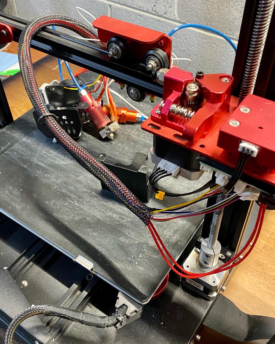 GregLCook's tweet photo. There is something strangely relaxing about doing maintenance on my 3D printer. In case your wonderful its a hot end swap. #gregcookphotography #gregcook3dprinting #gregcookcustoms #creality #crealitycr10spro #3dprintermaintenance #3dprinter #3dprinting https://t.co/6LPyCofMae