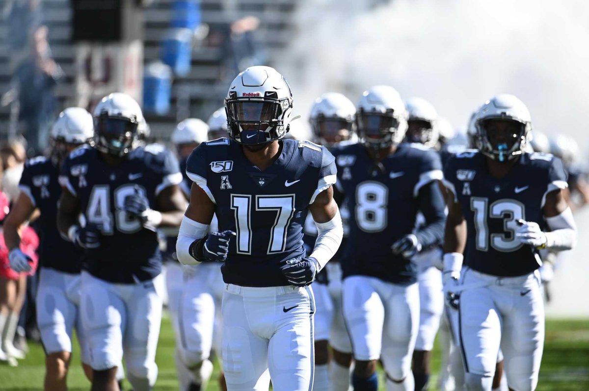 Blessed to receive an offer from The University UConn @CoachMessay @CoachJustinAR @BallcoachjA