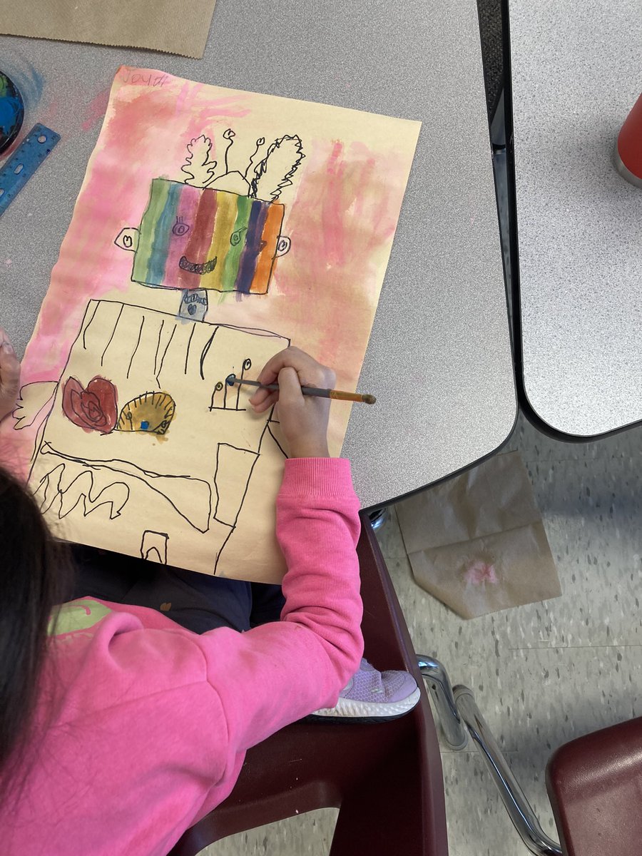 TeachMsMolloy's tweet photo. Happy international inspire your heart with art day. What a lovely thing to celebrate. To mark the day, we drew and painted these robots inspired by our class novel @cedarhollowps #thehollow https://t.co/kpr0aB79Xf