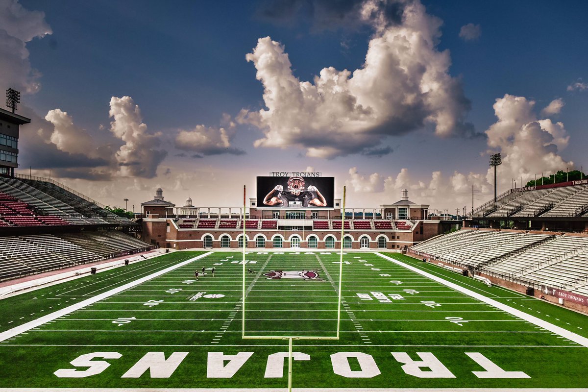 JordanKilings's tweet photo. Blessed To Receive An Offer To Be A PWO From Troy University⚔️❤️ @the_mike_barker @CoachBamHardmon @coachalpogue @CarrollHighSch1 @TeamPlott6 @AL5AFootball https://t.co/6VFx0uyZ6j