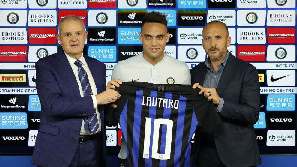 Hoy todos los medios hablan de la venta de Álvarez como histórica porque va al City. 

Lautaro Martínez fue directo al INTER, club muchísimo más grande y rico en historia. Ah, y pagaron algo de 27 palos los tanos.

Pero bueno todo es BOVER y coso 🤷🏻‍♂️