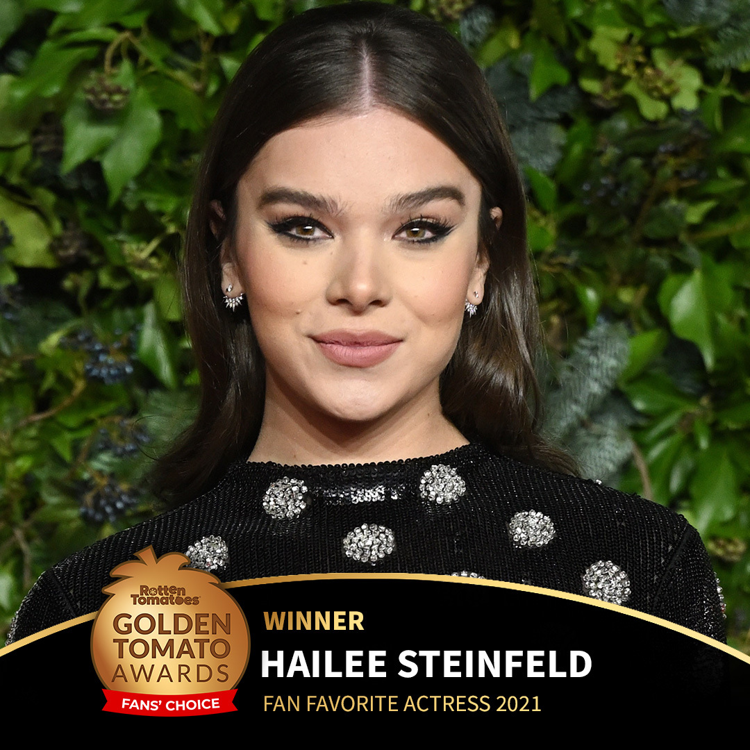 RottenTomatoes's tweet photo. Our fans voted Hailee Steinfeld as the #GoldenTomato Award winner for Fan Favorite Actress of 2021! https://t.co/FhVfQCJh7Y https://t.co/FnBC4qKbyl