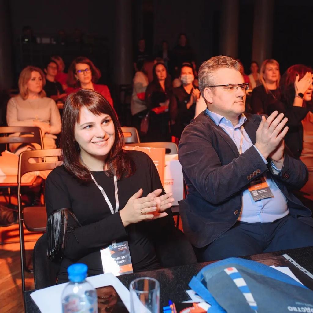 LRossenko's tweet image. Была в Нижнем Новгороде, попала в светскую хронику 😃