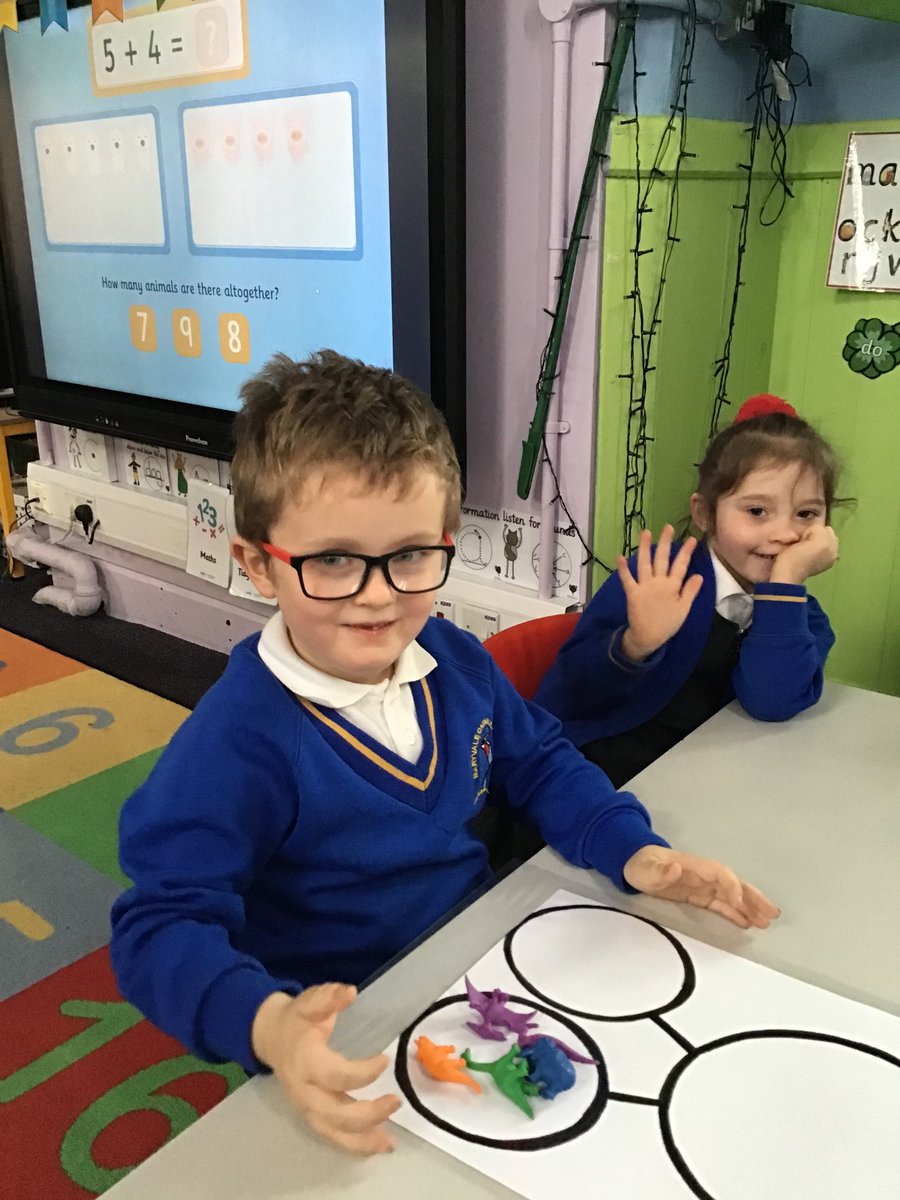 maryvalebham's tweet photo. In Maths, Reception have been exploring the composition of numbers to not only 5 but 10. They have been working super hard using their βPart-Whole Modelsβ keep it up Reception ππ»βπ’5οΈβ£π #maths #eyfs #partwholemodels #practicallesson https://t.co/P310JDuun0