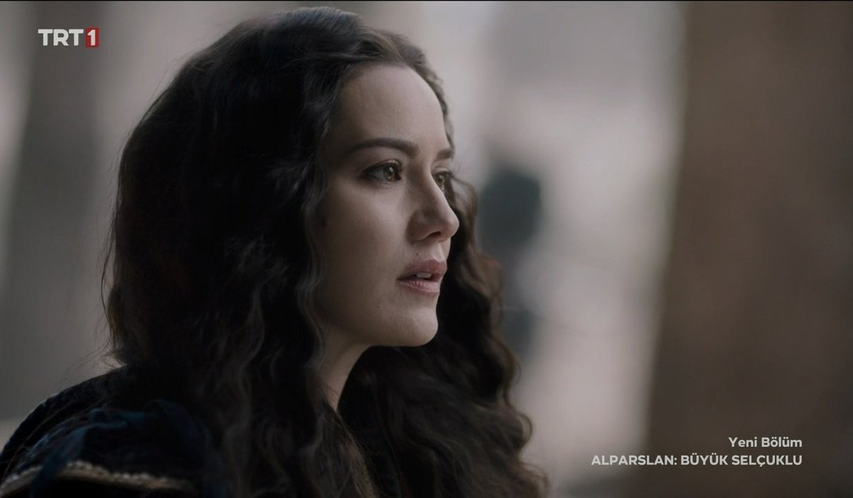 amonii0's tweet photo. Bin kere maşallah 🧿♥️ #FahriyeEvcen #AlparslanBüyükSelçuklu https://t.co/m5aqc4FD0E
