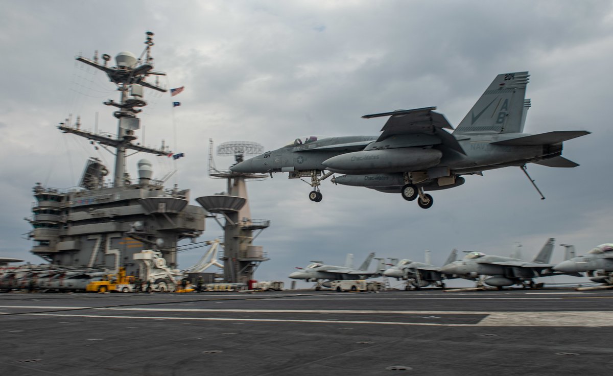 🔱 ⚡ 

#USSHarrySTruman (CVN 75) is participating in #NeptuneStrike22 in the Mediterranean Sea.

Neptune Strike 2022 highlights the natural evolution of @NATO's ability to integrate the high-end maritime warfare capabilities of a carrier strike group.