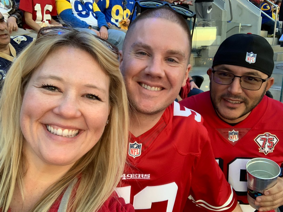 Michelle Hoang tweet media