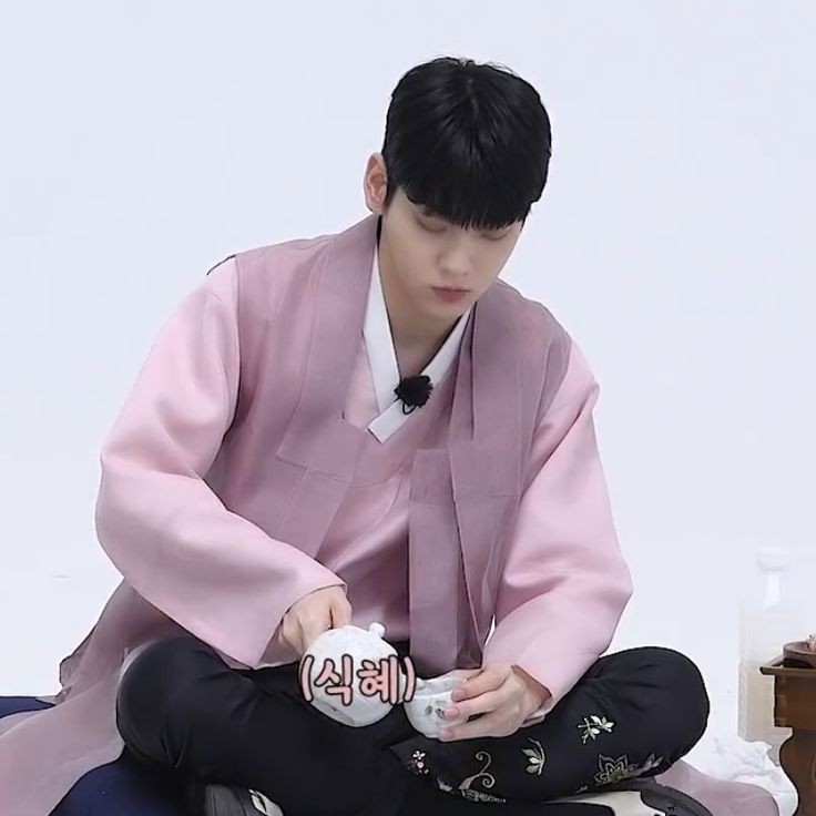 lovely soobin ! tweet media