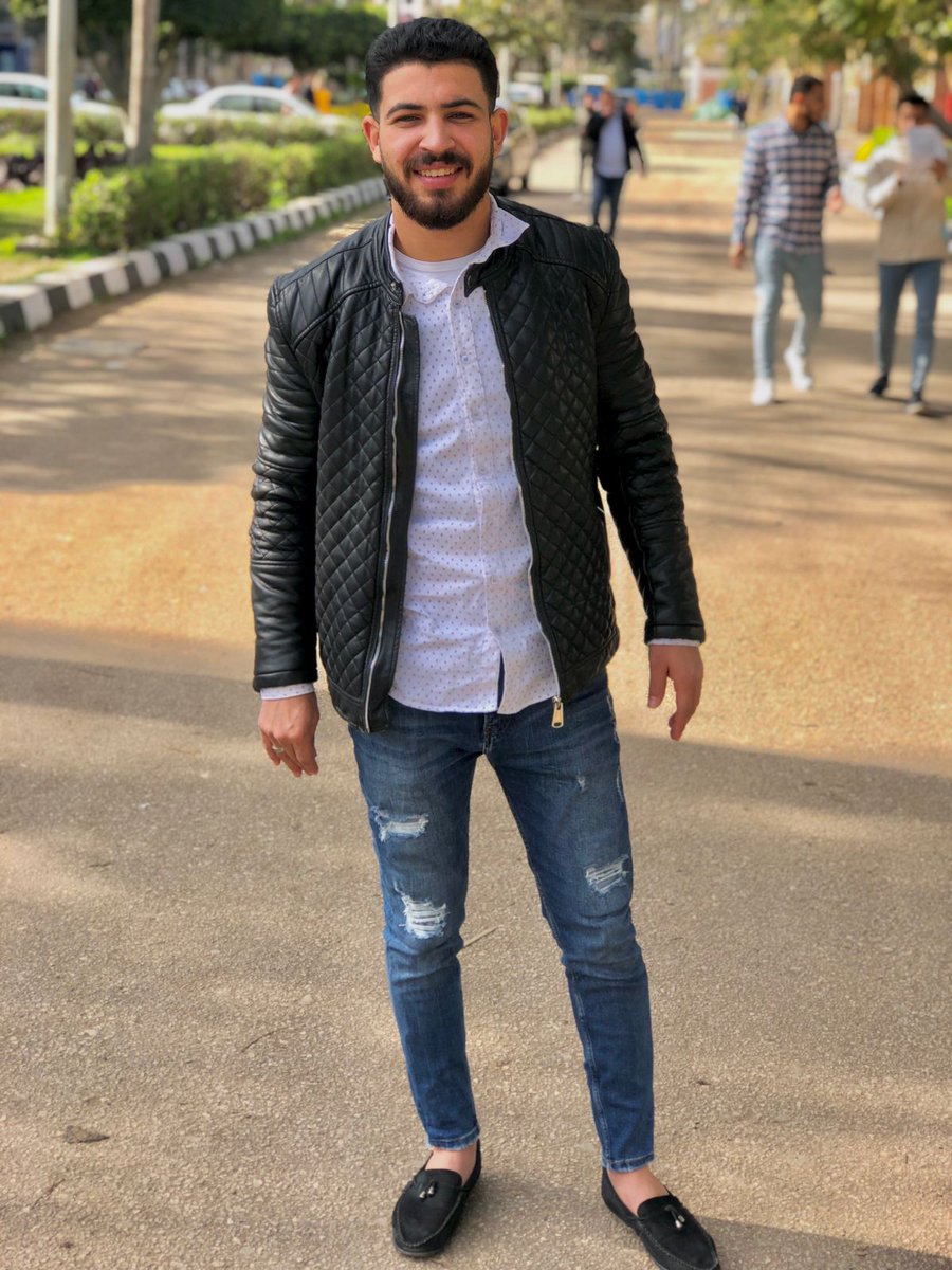 Alantaply1's tweet photo. ياصاحبي اوعدني متسبنيش✌️✌️😂 https://t.co/08fzMZRPNs
