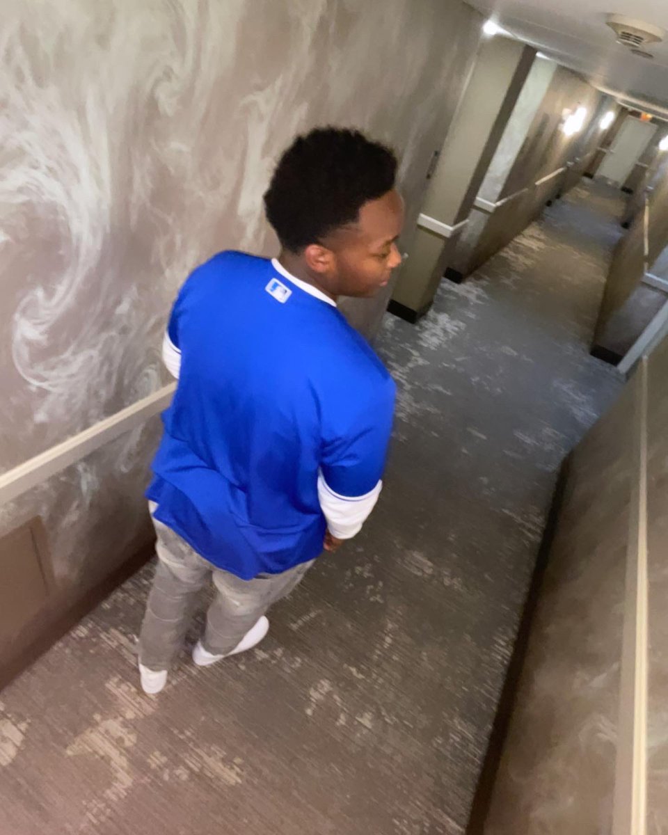 MalikDemarea's tweet photo. I’m pretty sure 18 looks good on me🔞🙏🏾 #HBD https://t.co/vadEyxPEOF