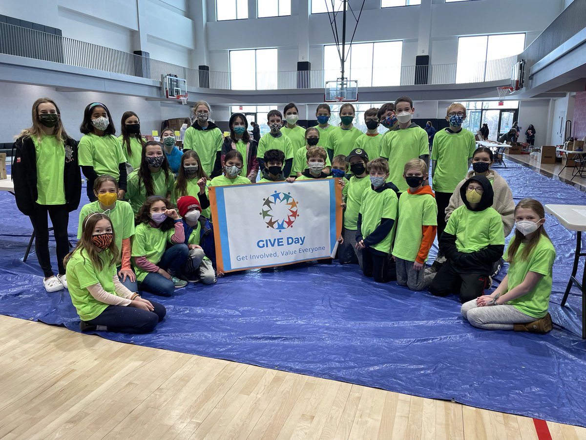 ClubGive's tweet photo. These ⁦@os_tigers⁩ 5th grade ambassadors did so much today! They led their fellow students in packing PowerPacks, painting rocks, creating bookmarks and making cat toys. Amazing #GIVEDay! https://t.co/x0SgDWH9j5
