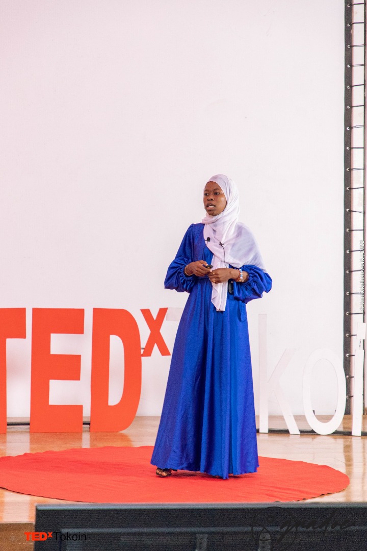 Nihade_Climeo's tweet photo. Samedi, j'ai eu l'honneur d'être une des 10 speakers du #TEDxCountdown ! Très ravie d'avoir été à la même table que de brillants intervants ayant abordé la question climatique sous divers angles. C'était surtout ça la richesse de l'événement !
Merci @TEDxTokoin https://t.co/fxC8txdSpY