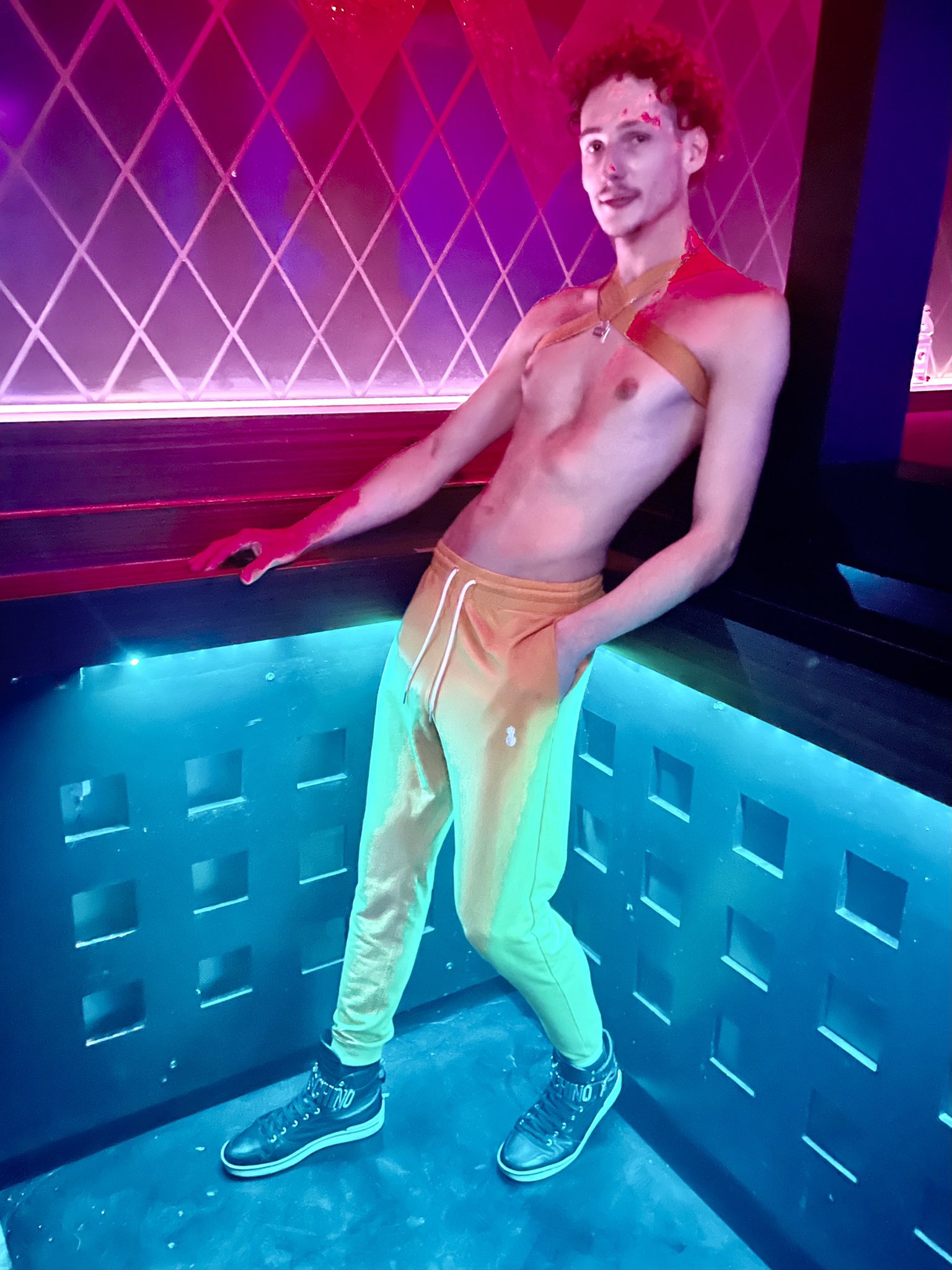 Fantasy party last night ?@jj_malibu #jjmalibu #Sweatpants #harness #gayboy #bulge #OOTD #ootdStyle #gayparty