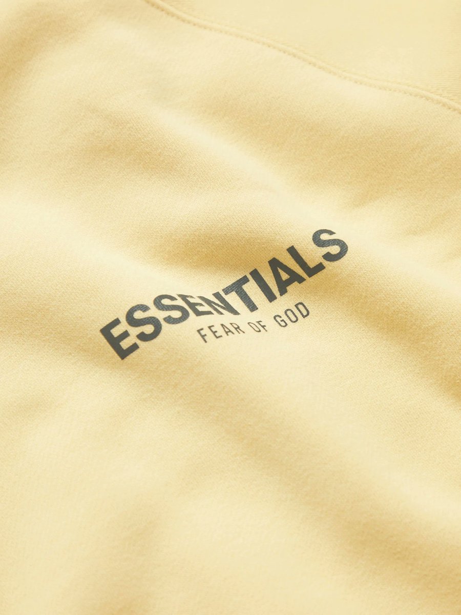 thesolestyle's tweet photo. Ad: FOG ESSENTIALS COLLABORATION DROPPED!!! ⚠️

Hoodie Brown > https://t.co/lhrwDhWNui
Hoodie Grey > https://t.co/jXnQTRcVl2
Hoodie Cream > https://t.co/TGoaRMuqSw
Joggers > https://t.co/D1tJL5eCF7

All > https://t.co/SMx7if3IJW https://t.co/XRJyae5FAB