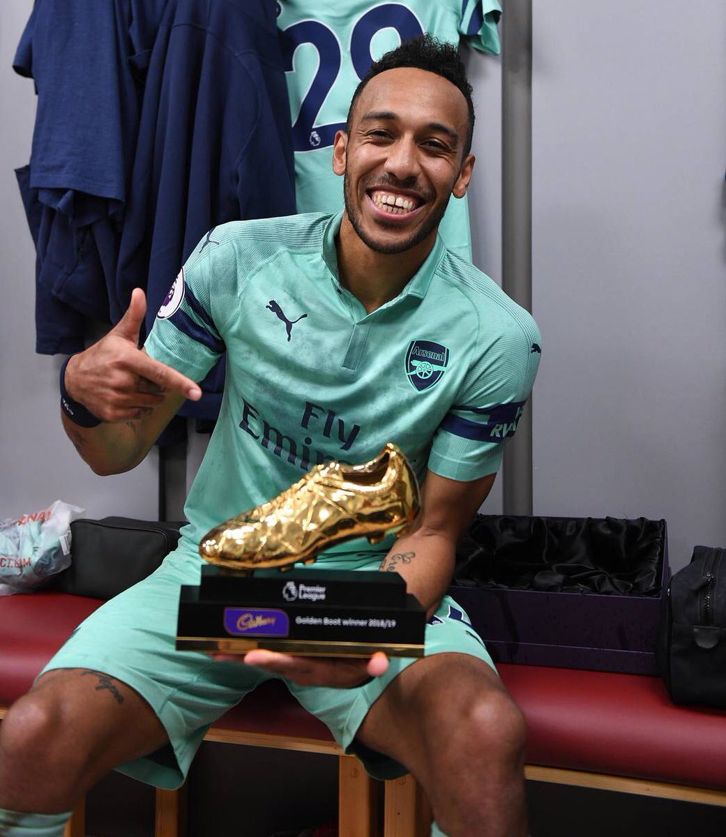 PatrickTimmons1's tweet photo. Nothing but fond memories. 

Go and smash it, @Auba. https://t.co/c49vrDMwiN