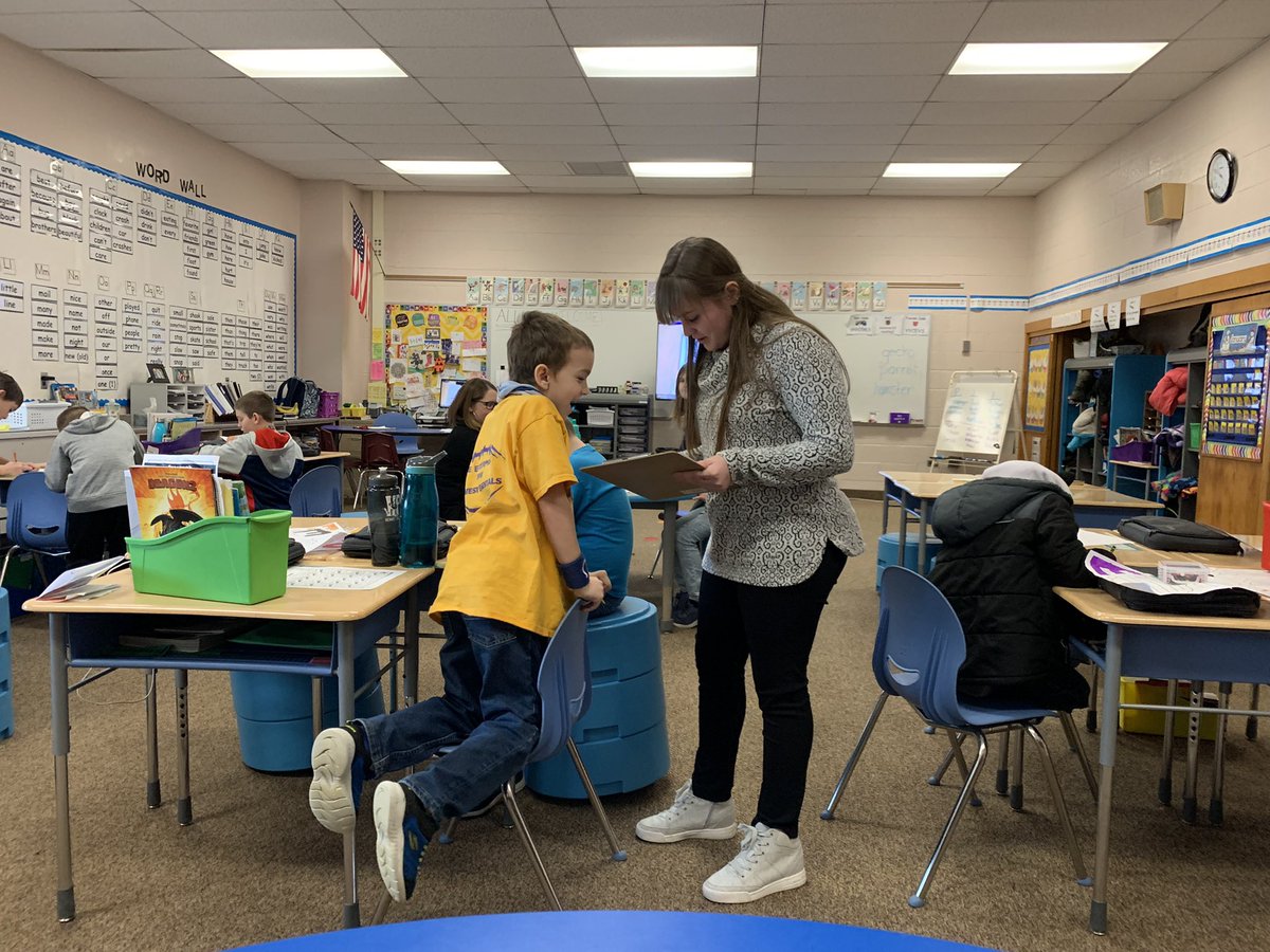 ProfJBock's tweet image. Three awesome Trine Elem/Special Ed Dual License majors doing their student teaching: Jill Rejczyk and Julia Surratt @HPRoadrunners with Mrs. Rios and Mrs. Newhard, and Alexis Dalessandro @PHE_lagrange with Mrs. Grate. #TeacherByTrine