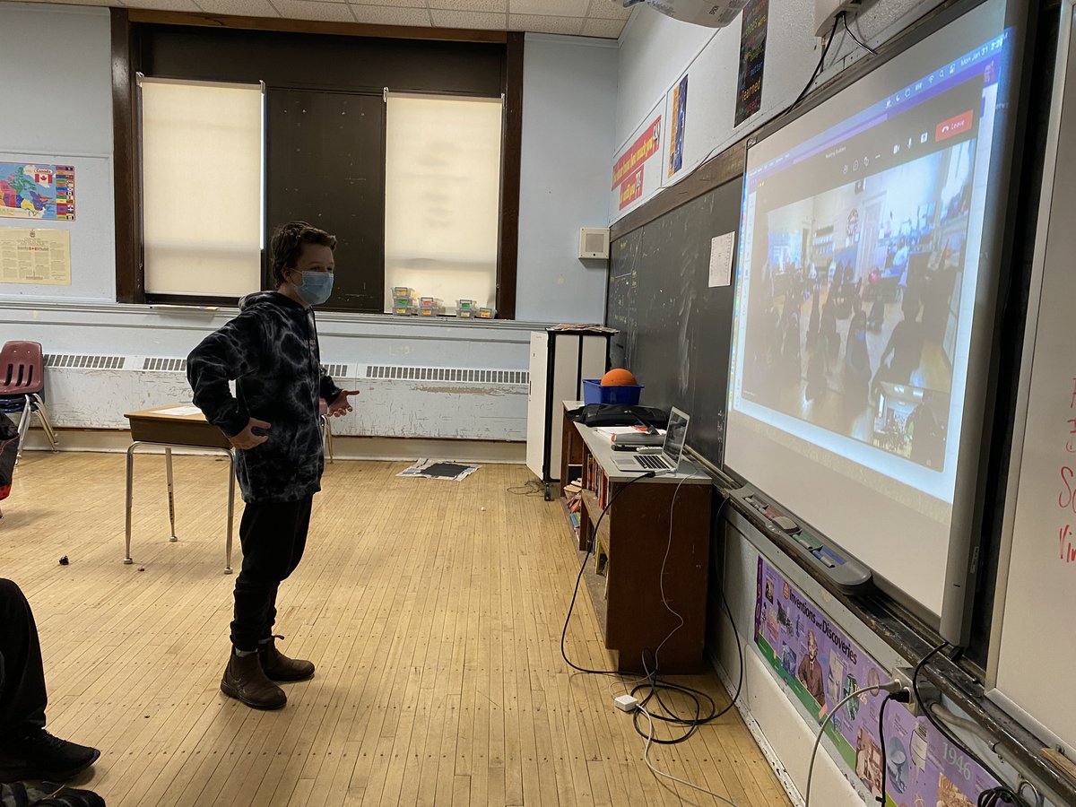 TaraMcFarling1's tweet image. We visited our reading buddies virtually this afternoon and had so much fun playing animal charades together!! @MBallachey @GEDSB #madeitwork #learningbuddies