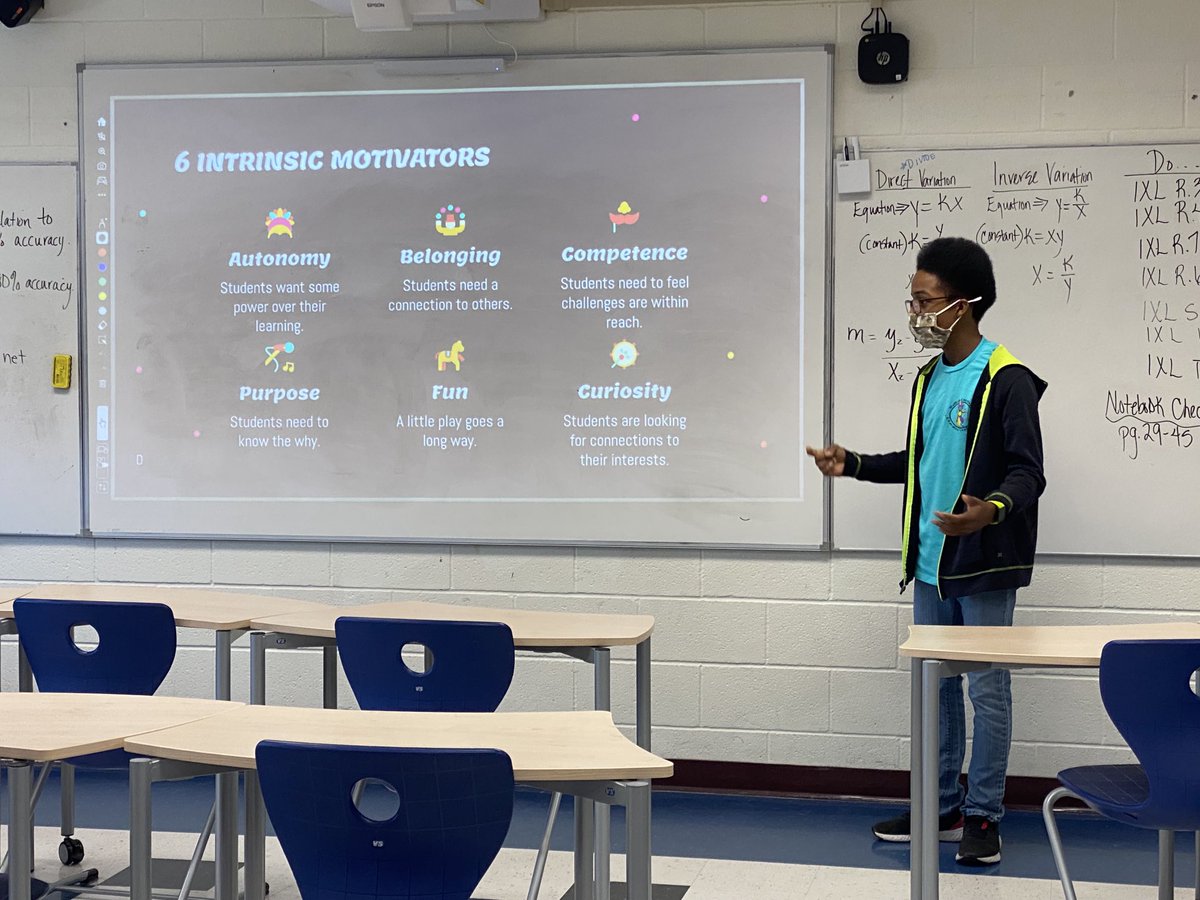 TeamSuffolkHR's tweet photo. Professional Learning for teachers. Student voice matters-a SPS student co-presented #SEEC2022 #BuildingtheBestSPS https://t.co/FPEFLp2qIM