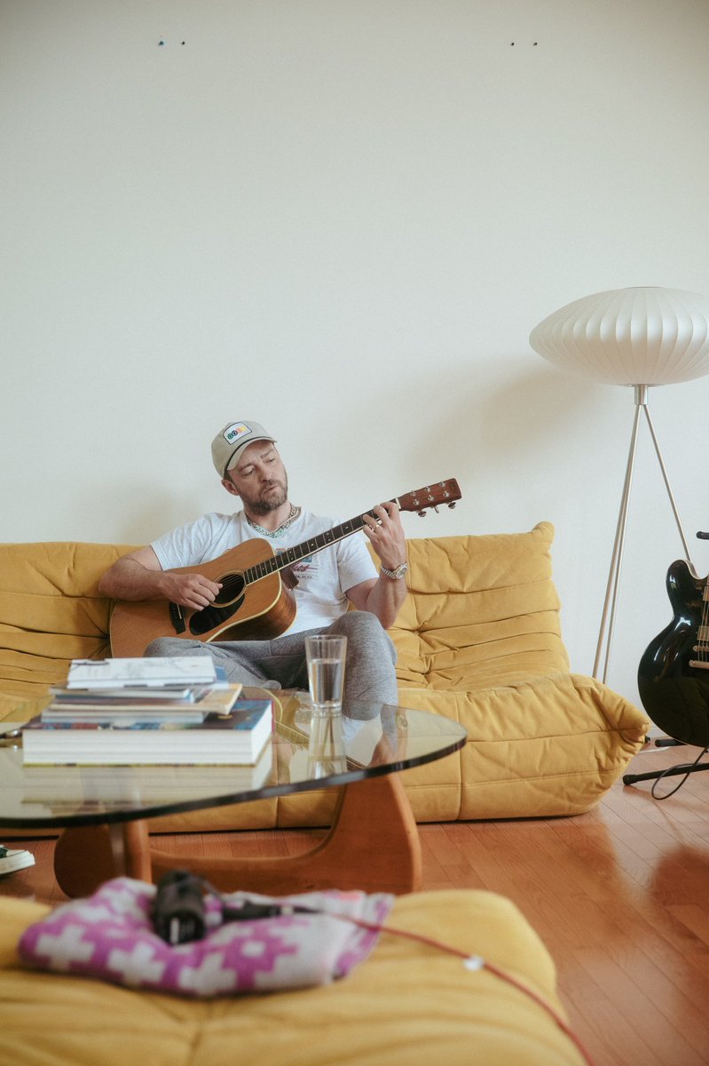 marklashark's tweet photo. Happy Birthday to my big bro @jtimberlake https://t.co/dEvaVbtL5m