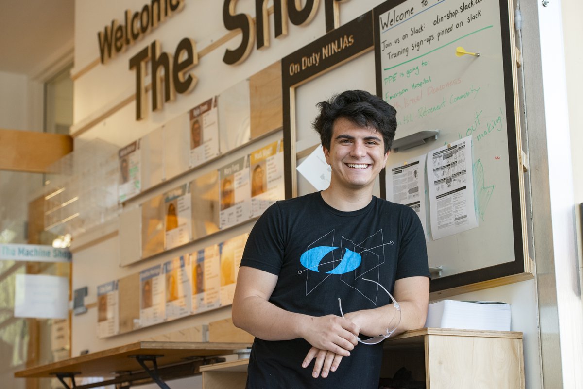 OlinCollege's tweet photo. "My mom talks about the look I had on my face the first time we visited Olin... when I saw the machine shop, she said I was like a kid putting his face against the window of a toy shop." Carlos Godinez '22 #HumansofOlin More: https://t.co/ynepWVPUyw https://t.co/8lbr2M9OKc