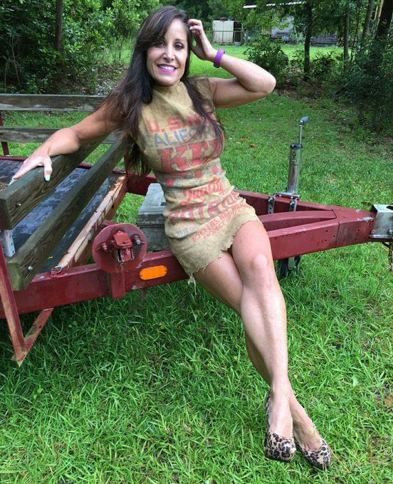 #NeilYoung, who blamed the AIDS epidemic on homosexuals and called them "fa**ots", is accusing #JoeRogan<a href="/tag/neilyoung"class="tags">#NeilYoung</a><a href="/tag/spotify"class="tags"><span>#spotify</span></a><a href="/tag/spot"class="tags"><span>#spot</span></a><a href="/tag/joerogan"class="tags"><span>#joerogan</span></a><a href="/tag/medicalmisinformation"class="tags"><span>#medicalmisinformation</span></a>