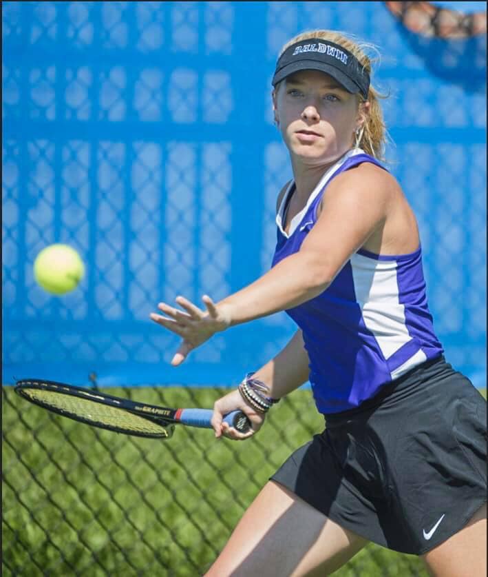JaniceTarson's tweet photo. Vote Beth Yauch, Baldwin alum @BHSActivities @BWHighlanders @BWSDNews @BaldwinHSCheer @purbalite @BWHHN
  RT https://t.co/JUkAcFYuJL