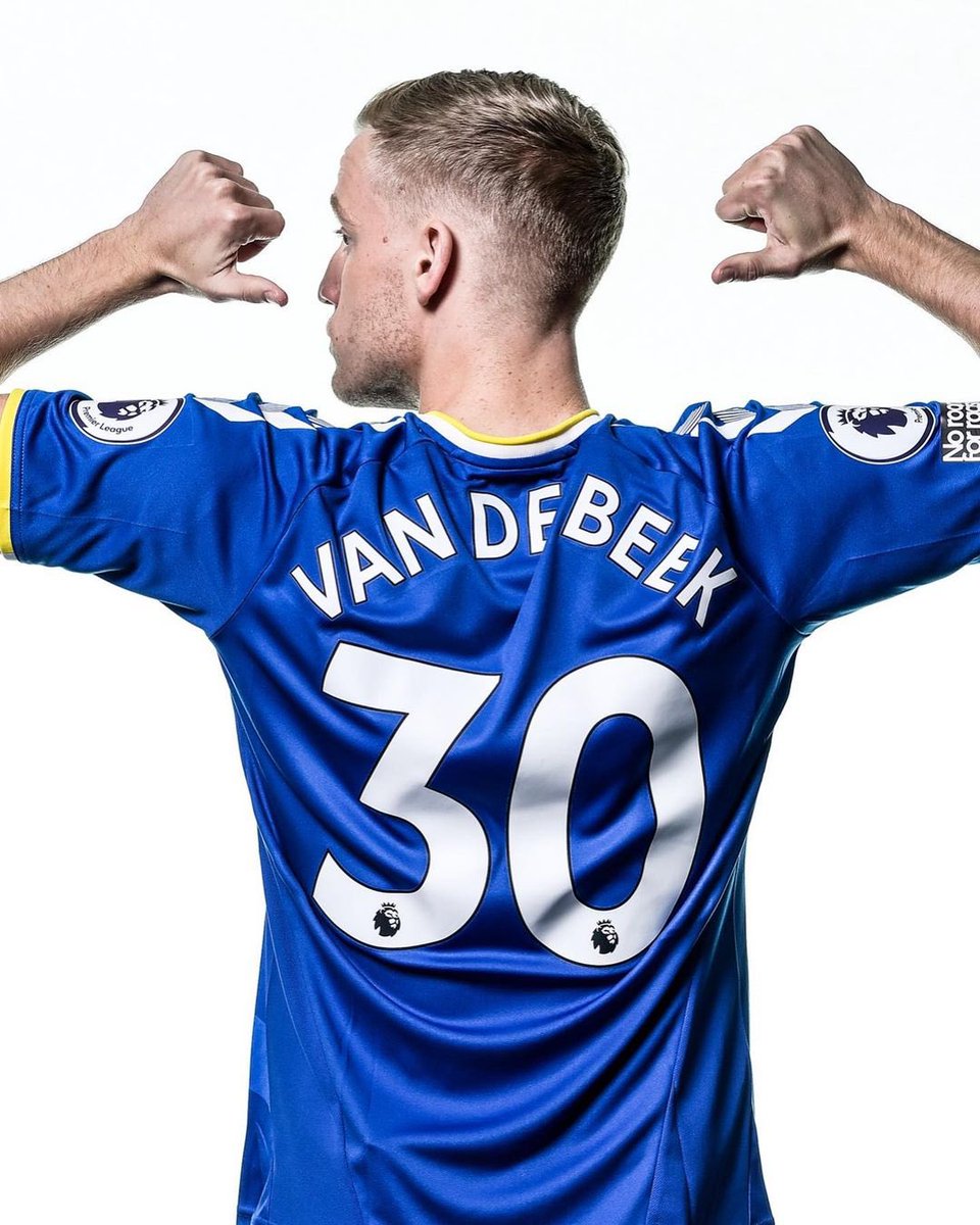🔴 𝙊𝙁𝙁𝙄𝘾𝙄𝙀𝙇 ✍️

Manchester United prête Donny van de Beek 🇳🇱 à Everton 🏴󠁧󠁢󠁥󠁮󠁧󠁿.

📸 👉 <a href="/Everton/">Everton</a>