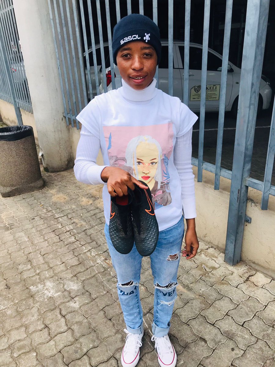 bae_kamo's tweet image. Thank you so much @ChebengC for the donation of soccer boots ♥️🙌⚽ looking forward for new season @HollywoodbetsSA