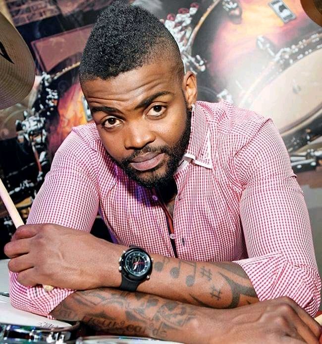 ChrisExcel102's tweet photo. Tonight we giving this legend his flowers while he's still alive.

Each every track of this G will give you memories of good times.

Help me appreciate this man🙌 https://t.co/hSfEvcwxY5