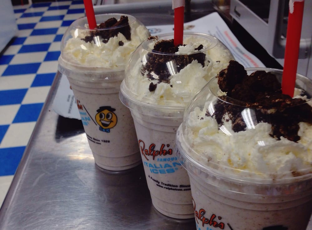RalphsFamous's tweet photo. If you love cookies...put this on your must try list!
Cookie βN Cream Supreme Shake:
Blend of Cookies βN Cream Ice, frappe and 1% milk. Topped with homemade whipped cream and cookie pieces. π
π·: Rach G
.
.
#ralphsices #ralphsfamous #openingsoon #springopening #ralphsshakes https://t.co/B82F0JGzES