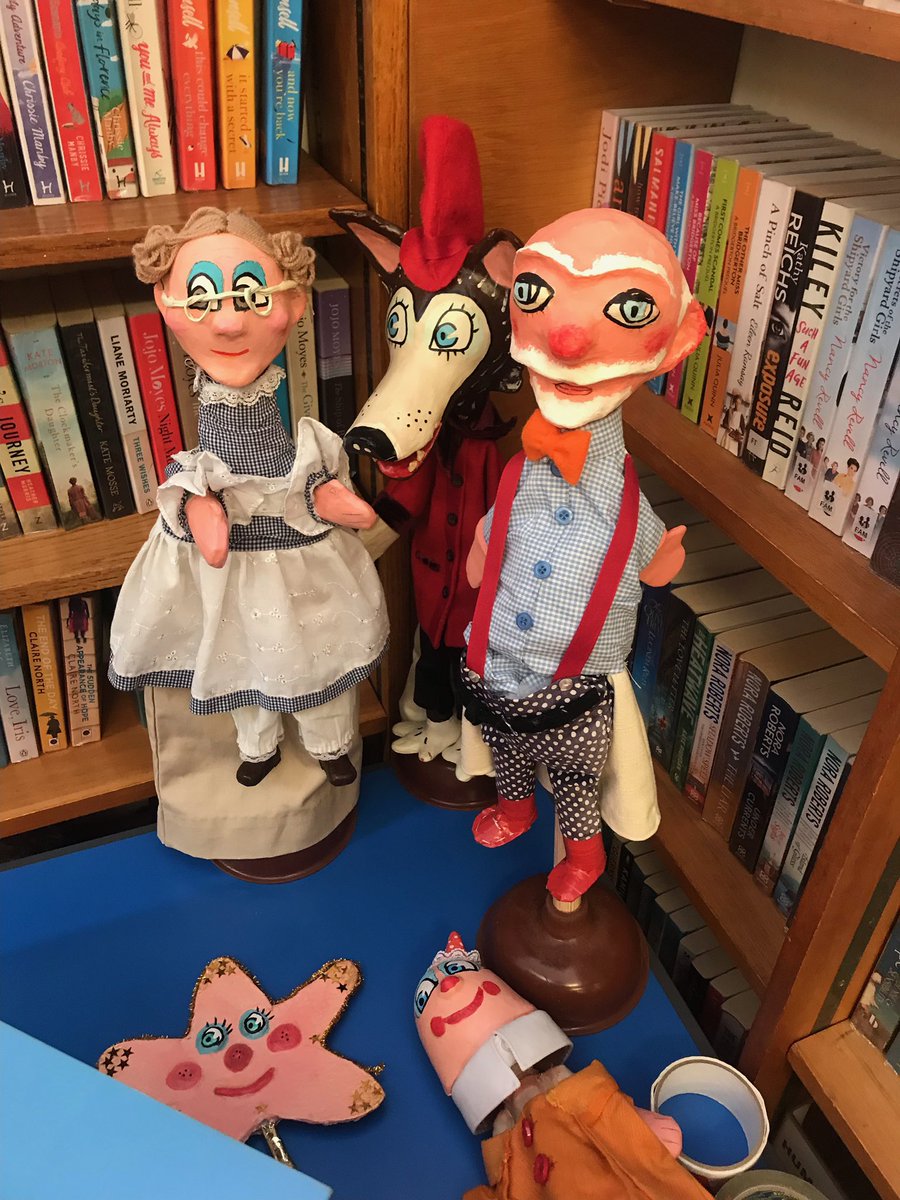 BromLibraries's tweet photo. Lovely first performance of Bromley Children’s Team puppet show at #BurntAshLibrary today, thanks to all who came! #NationalStorytellingWeek @Better_UK @LBofBromley @BurntAshSchool @LDNLibraries @libsconnected @YourBromley @BromleyWell https://t.co/xV0PiSAFnP