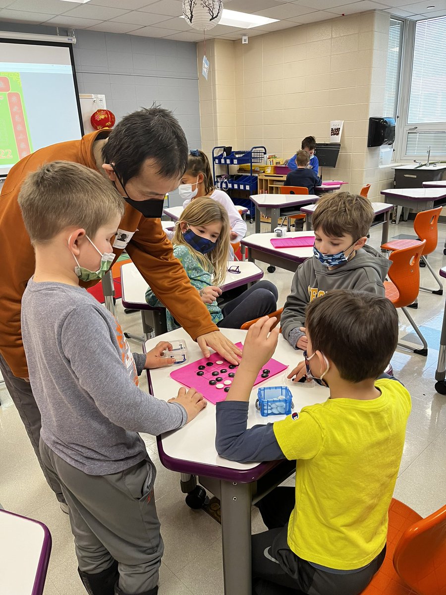 JwanLF67's tweet photo. Had a Weiqi class on the Lunar New Year's Eve. #cherokeeinspires #findingjoy67 @LakeForestSD67 @CLASS_K12 https://t.co/5DDTq1zxFu
