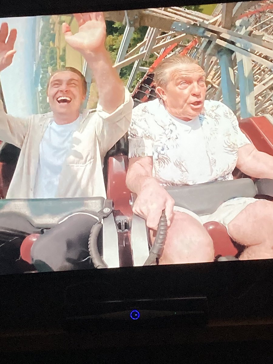 13eeny's tweet photo. @BradleyWalsh kids wanted mum so just paused the tv while she went upstairs 😂 https://t.co/ycpyDB1tcO