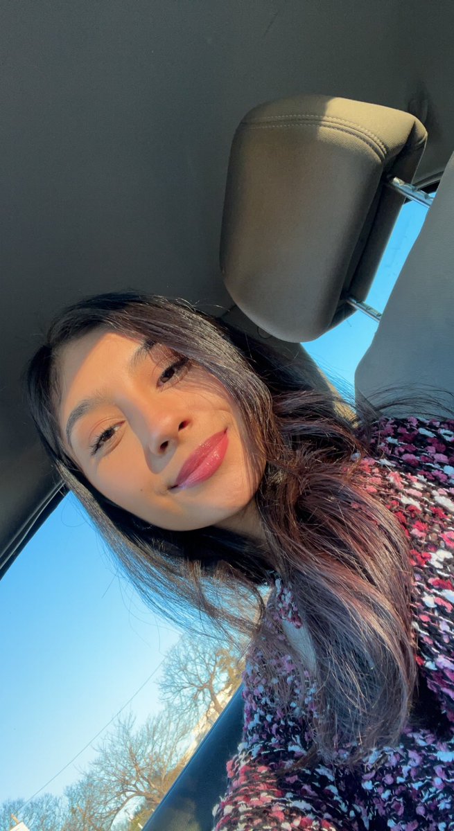 _ivelazquez's tweet photo. The sun always makes me look better ☀️ https://t.co/X3mP1VIYsL